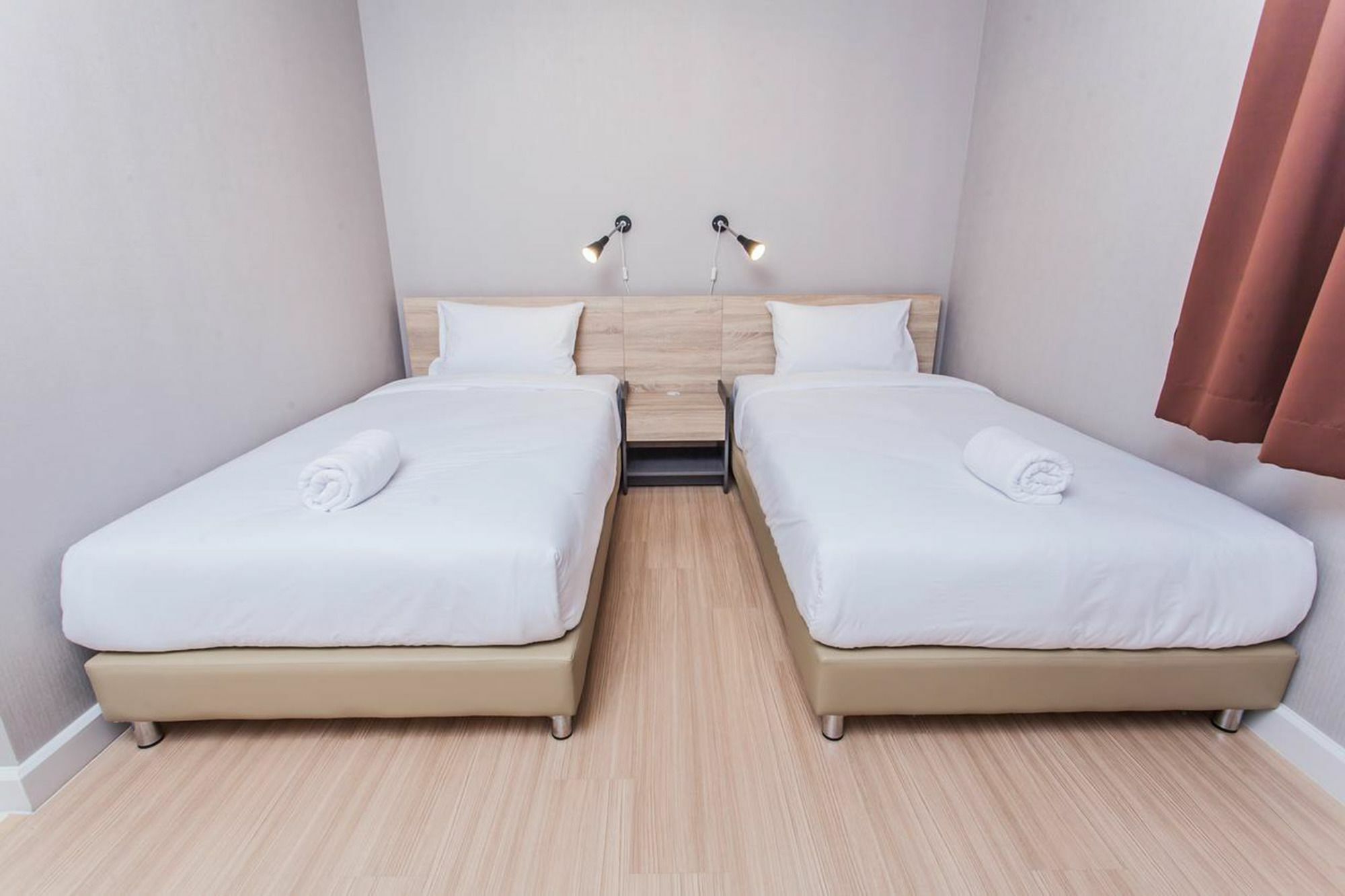 Morino Hotel Si Racha Bagian luar foto
